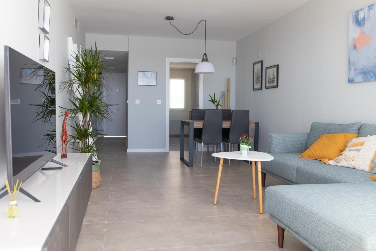 Precioso Apartamento Frente A La Playa Con Piscina Мохакар Екстериор снимка